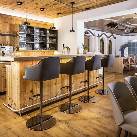Hotel Garni Tirol