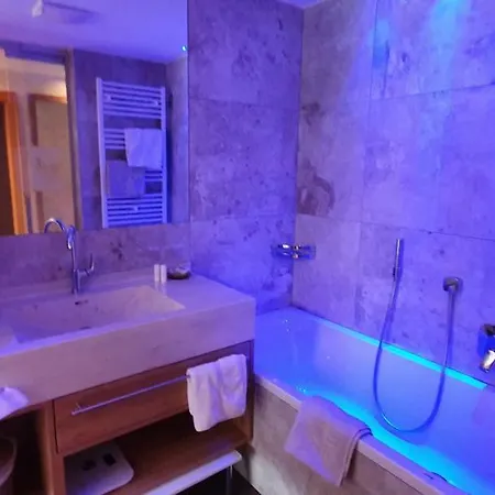 Hotel Garni Tirol