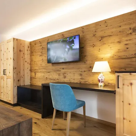 Garni Tirol Hotel Ladis